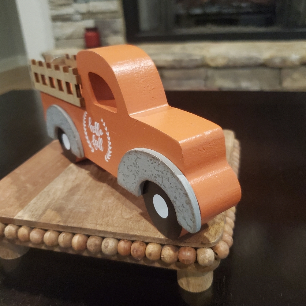 Happy Fall Farmhouse Truck-NWT - Picture 4 of 4
